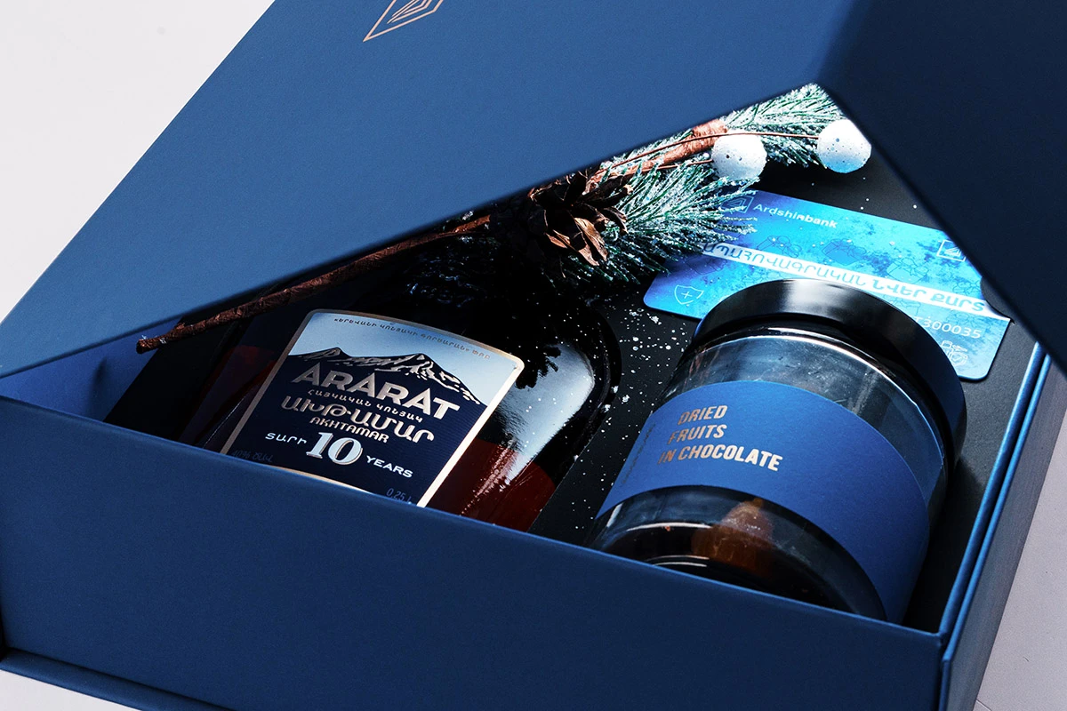 New Year Present Set for Ardshinbank